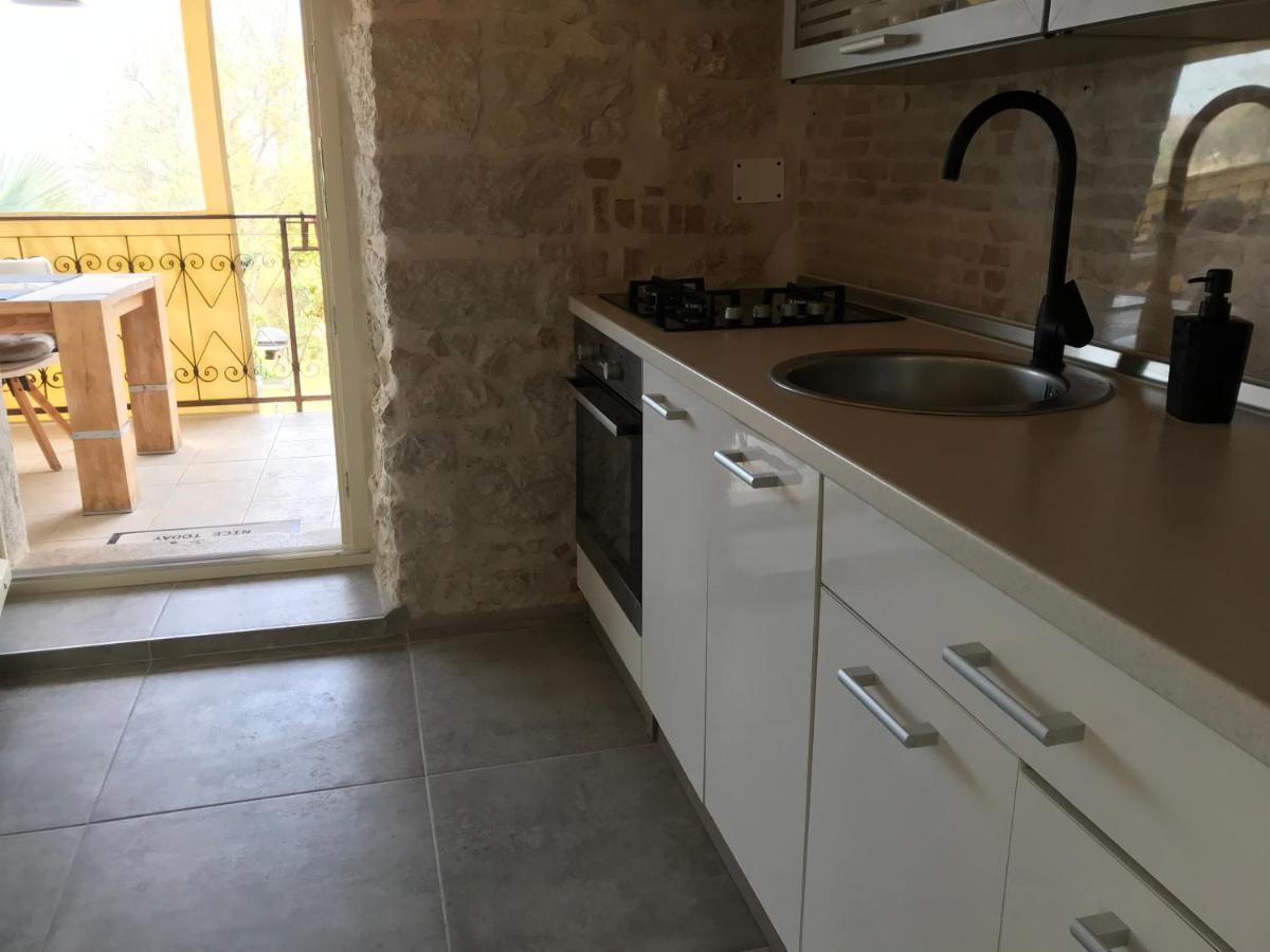 Stone House Chiara Seaview Apartment ฟุนตานา ภายนอก รูปภาพ